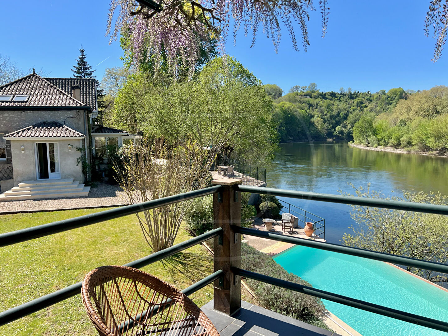 Maison 
GENSAC
 5782