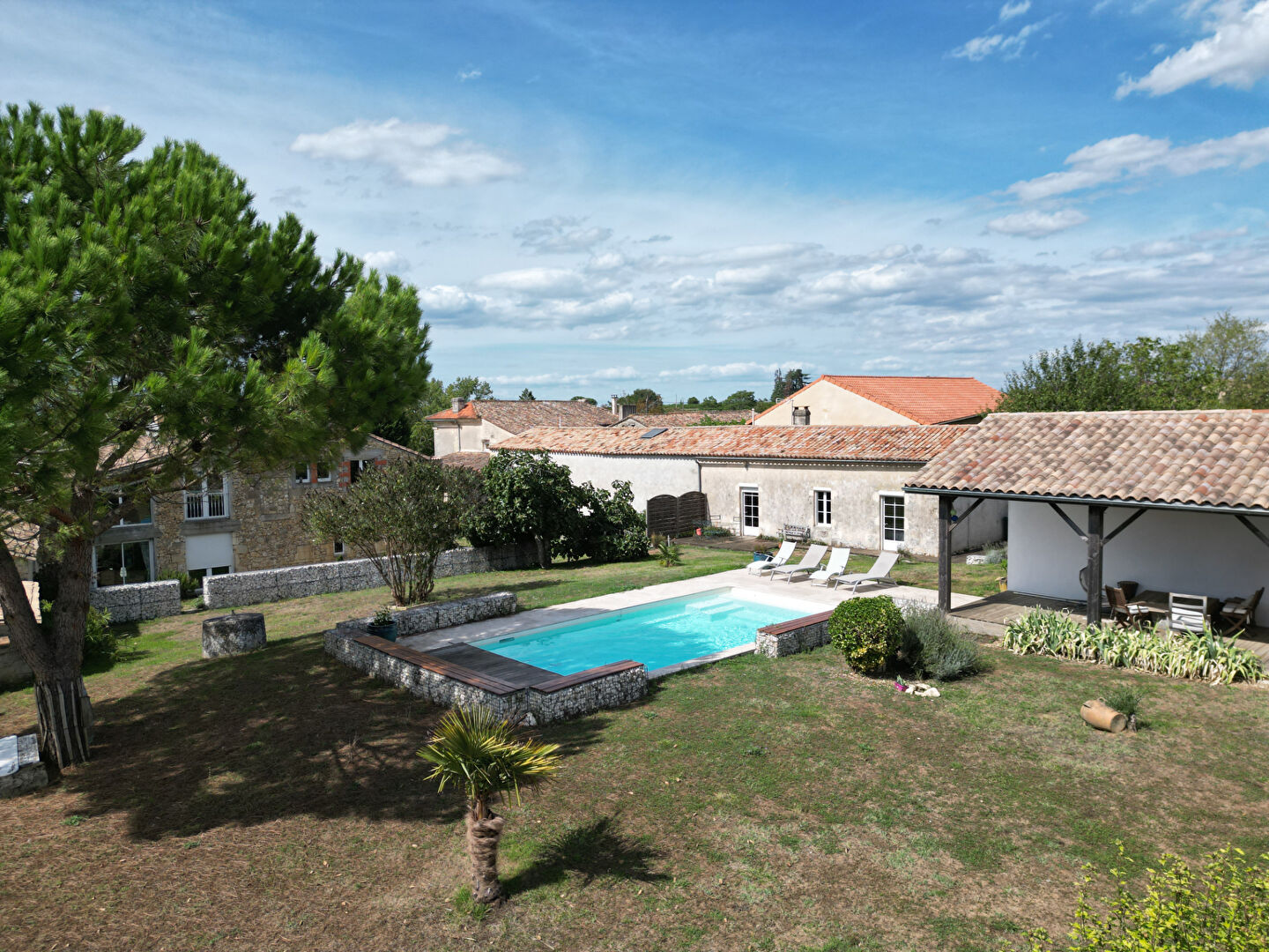 Maison 
PUJOLS
 5050