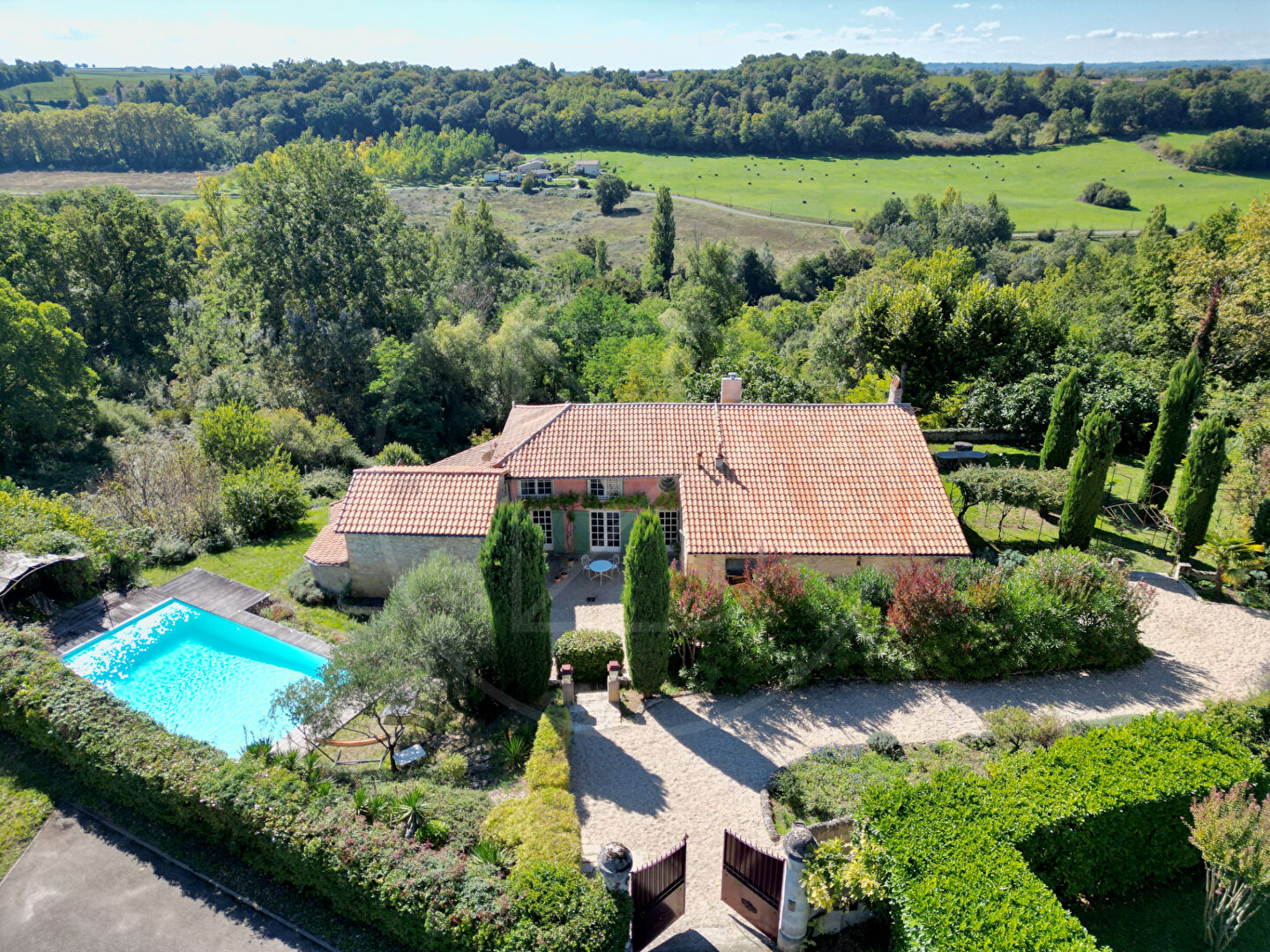 Maison 
BRANNE
 5093