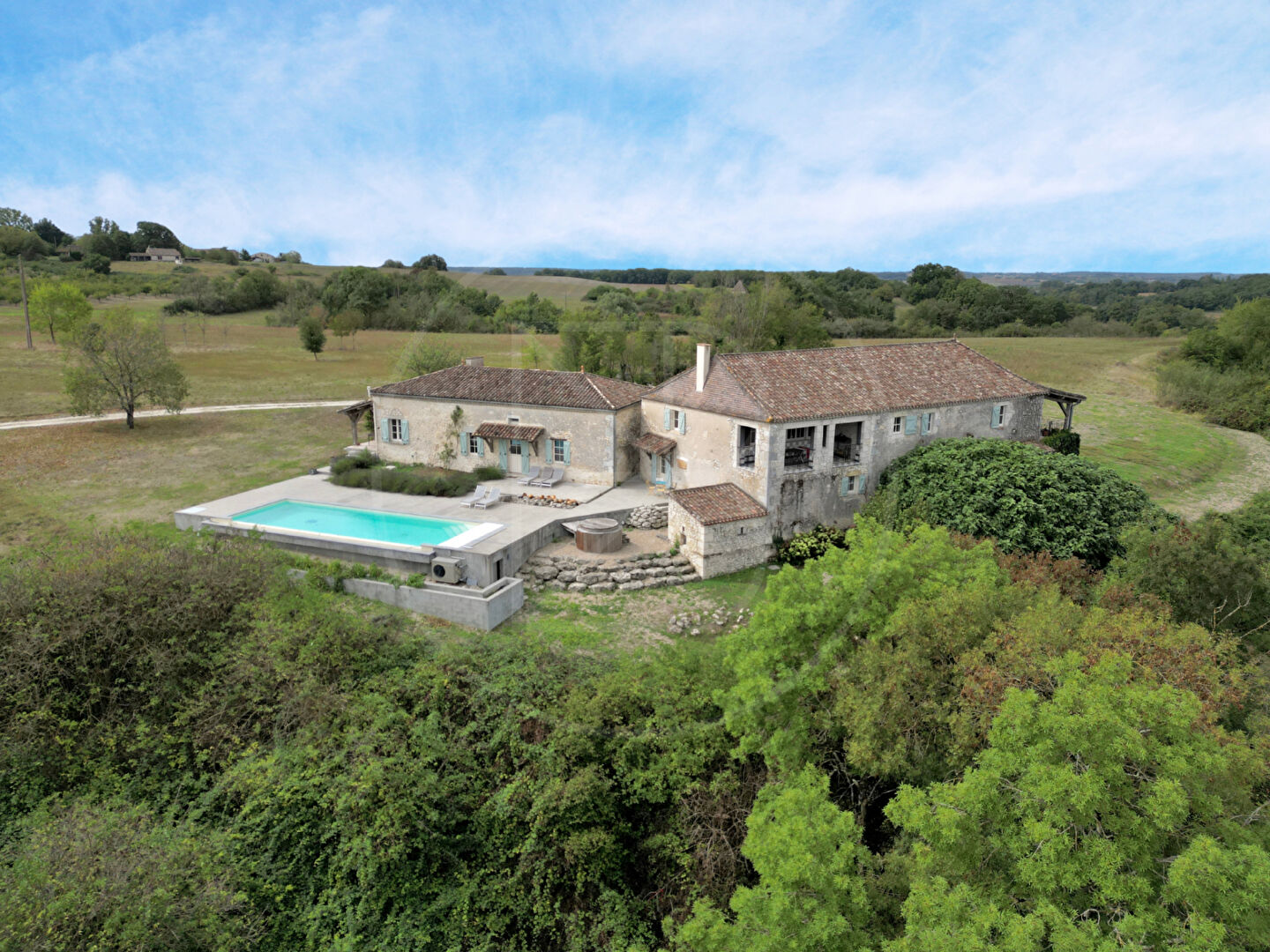Propriété exceptionnelle avec piscine et maison d'amis
