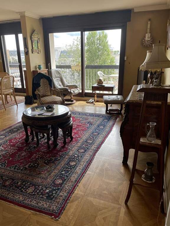 Agence immobilière de BOUROTTE IMMO Courbevoie