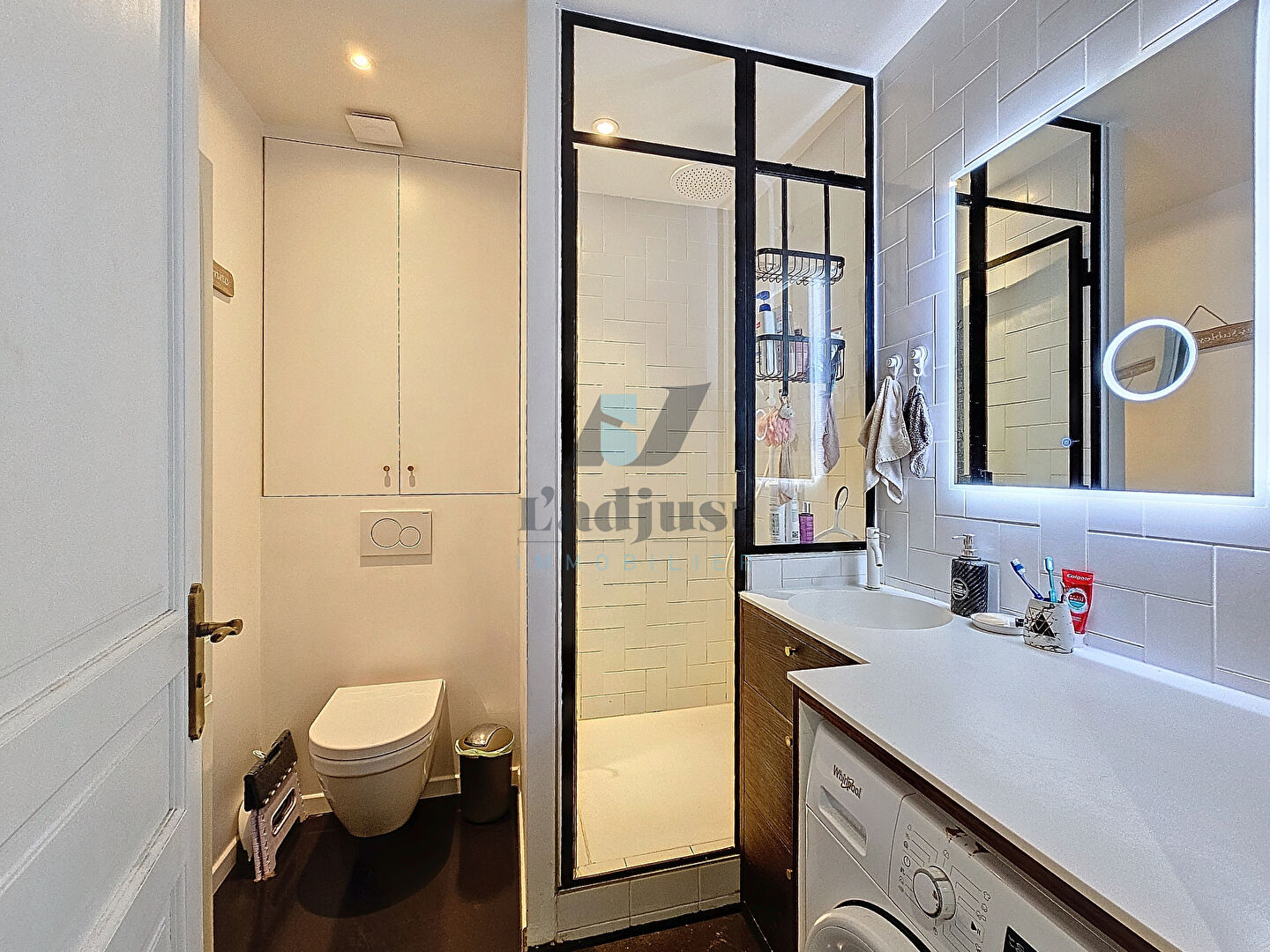 Photo MORET SUR LOING Centre (10km de FONTAINEBLEAU) F3 - 70 m² - 2 Parkings - Cave image 6/6