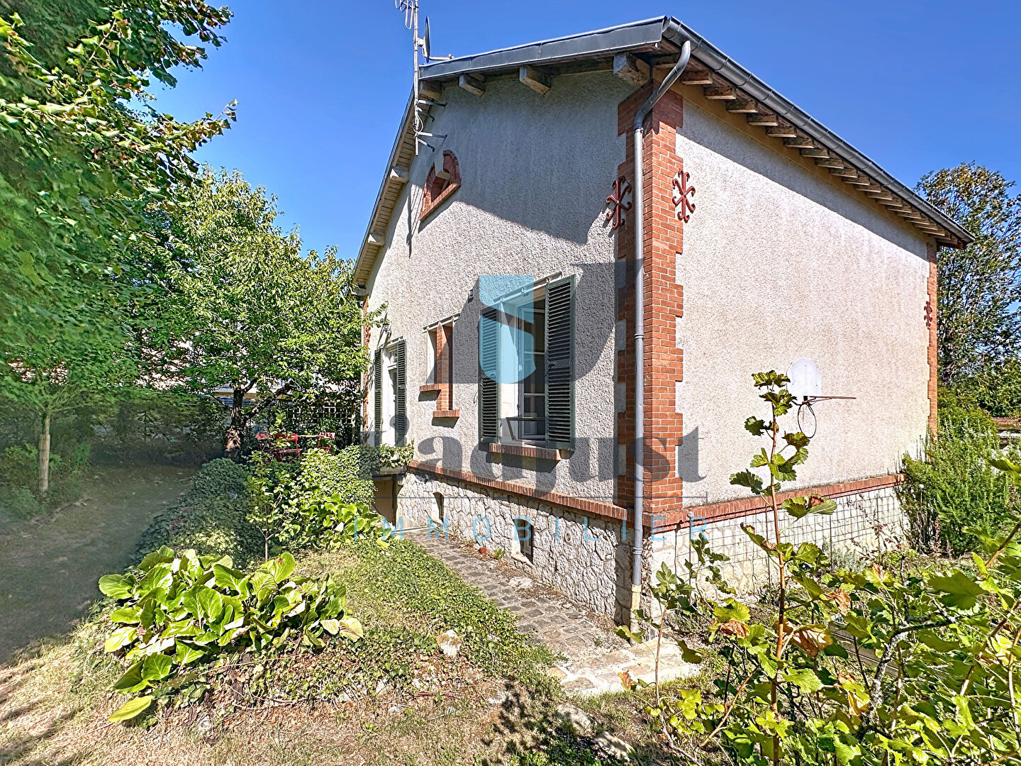 Photo Maison 4 chambres à Avon, jardin arboré, 8 min gare Fontainebleau-Avon image 2/6