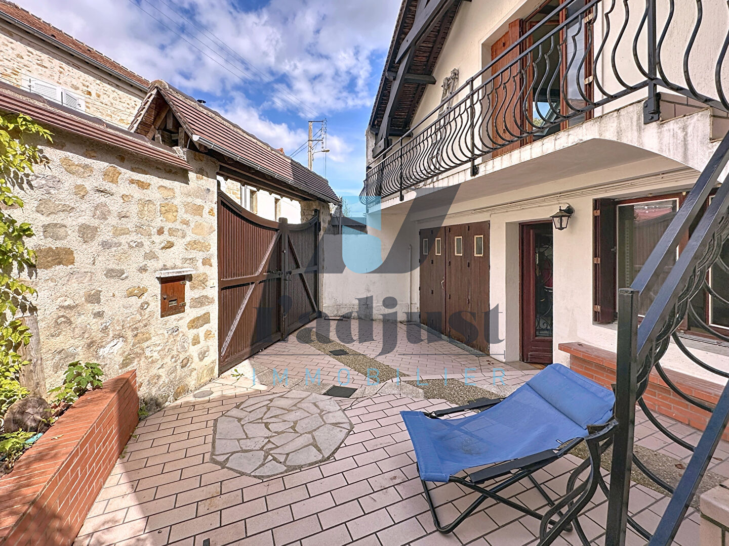 Photo Maison de ville 63 m² avec garage et cour privative Fontainebleau-Avon image 5/6