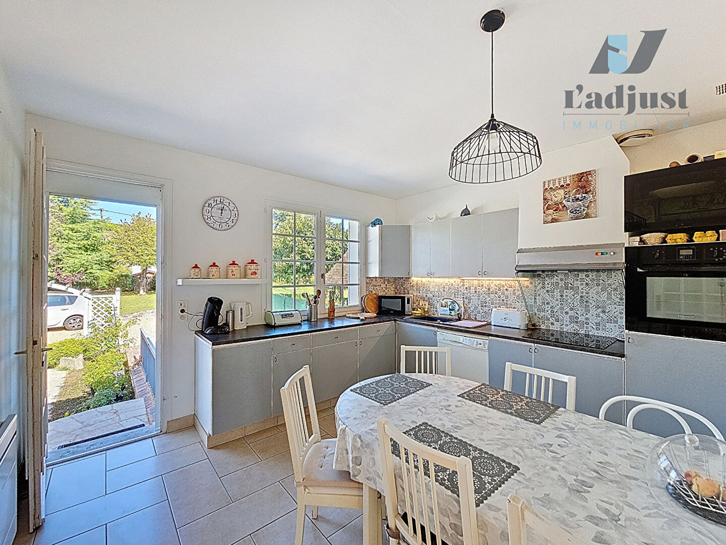 Photo A 10mn de FONTAINEBLEAU - Montigny Sur Loing - Maison 5 pièces, 113 m2 image 6/6