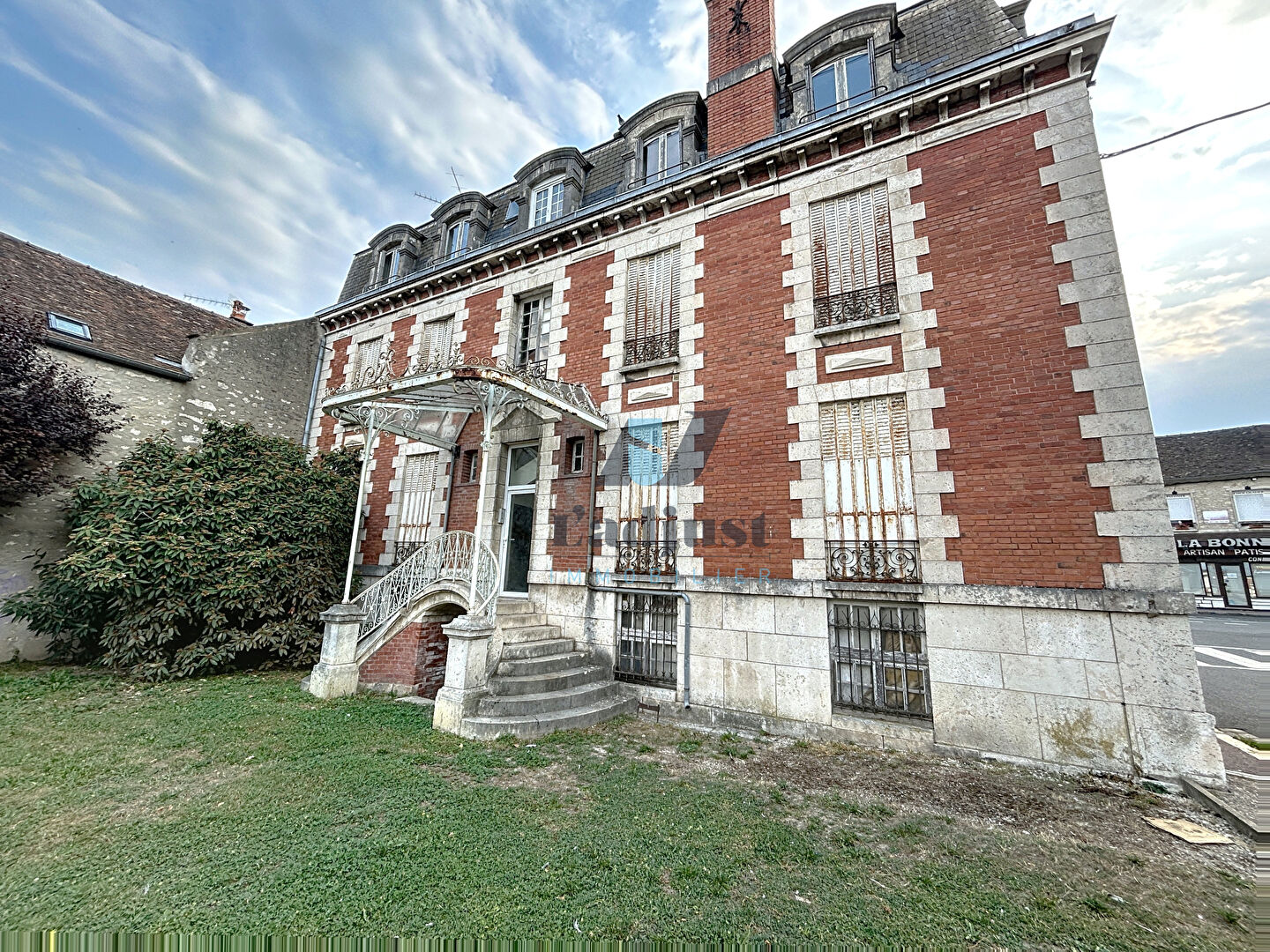 Photo Maison Souppes Sur Loing 15 pièce(s) 350 m2 image 5/6