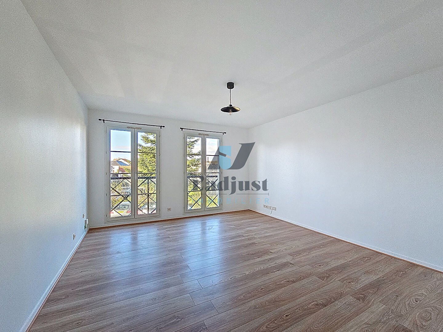 Photo Appartement Avon 2 pièce(s) 56.61 m2 image 2/6