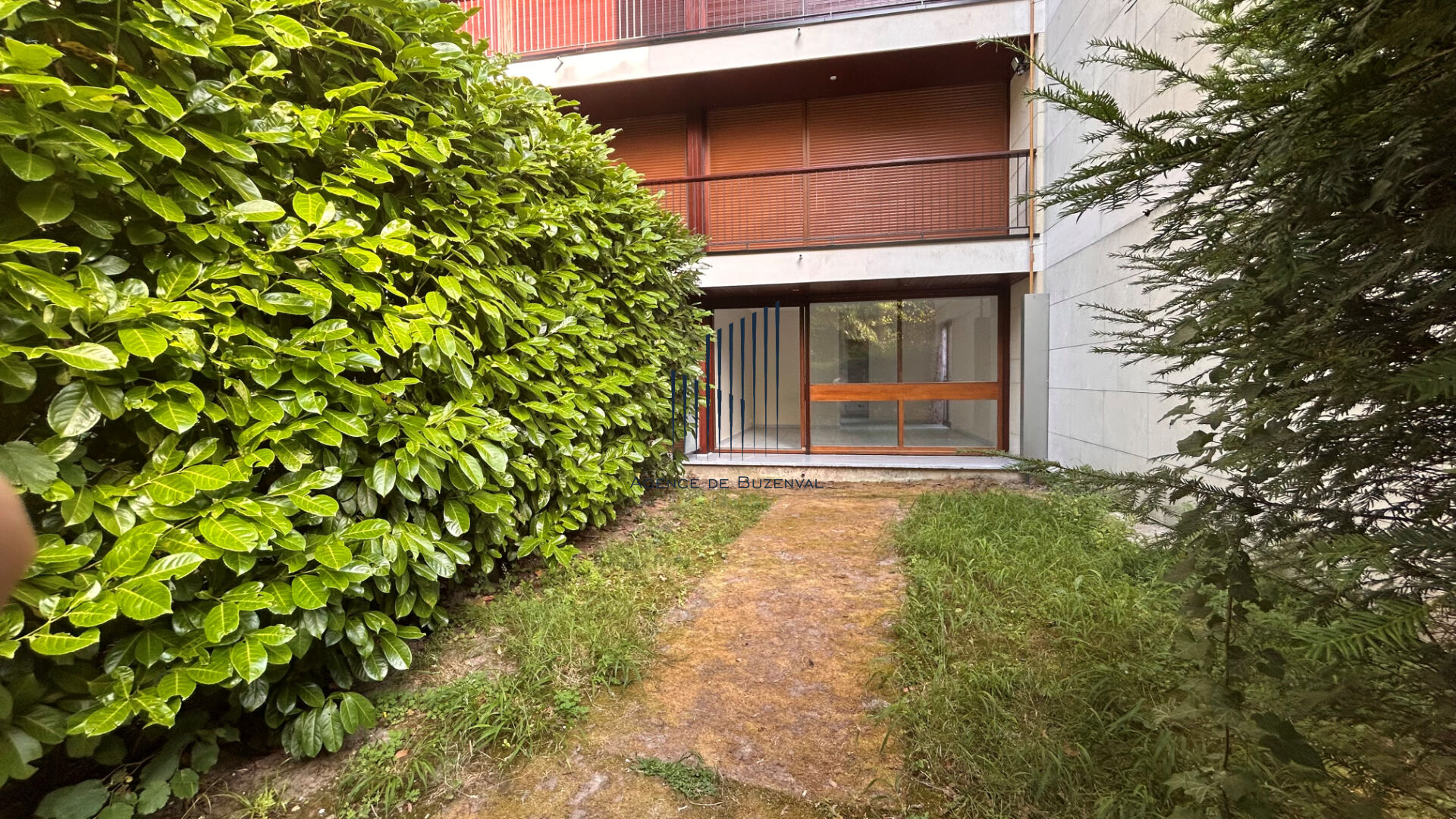 Agence immobilière de BUZENVAL IMMOBILIER Rueil-malmaison