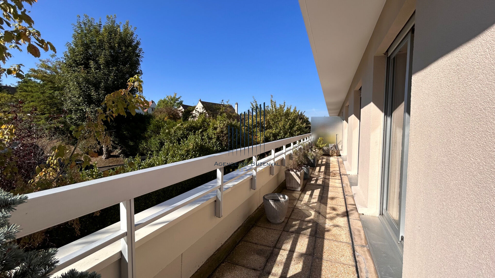 Rueil Malmaison 5 pièces + terrasse de 66 m²