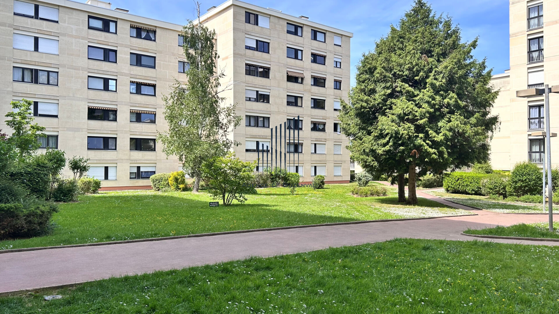 Agence immobilière de BUZENVAL IMMOBILIER Rueil-malmaison