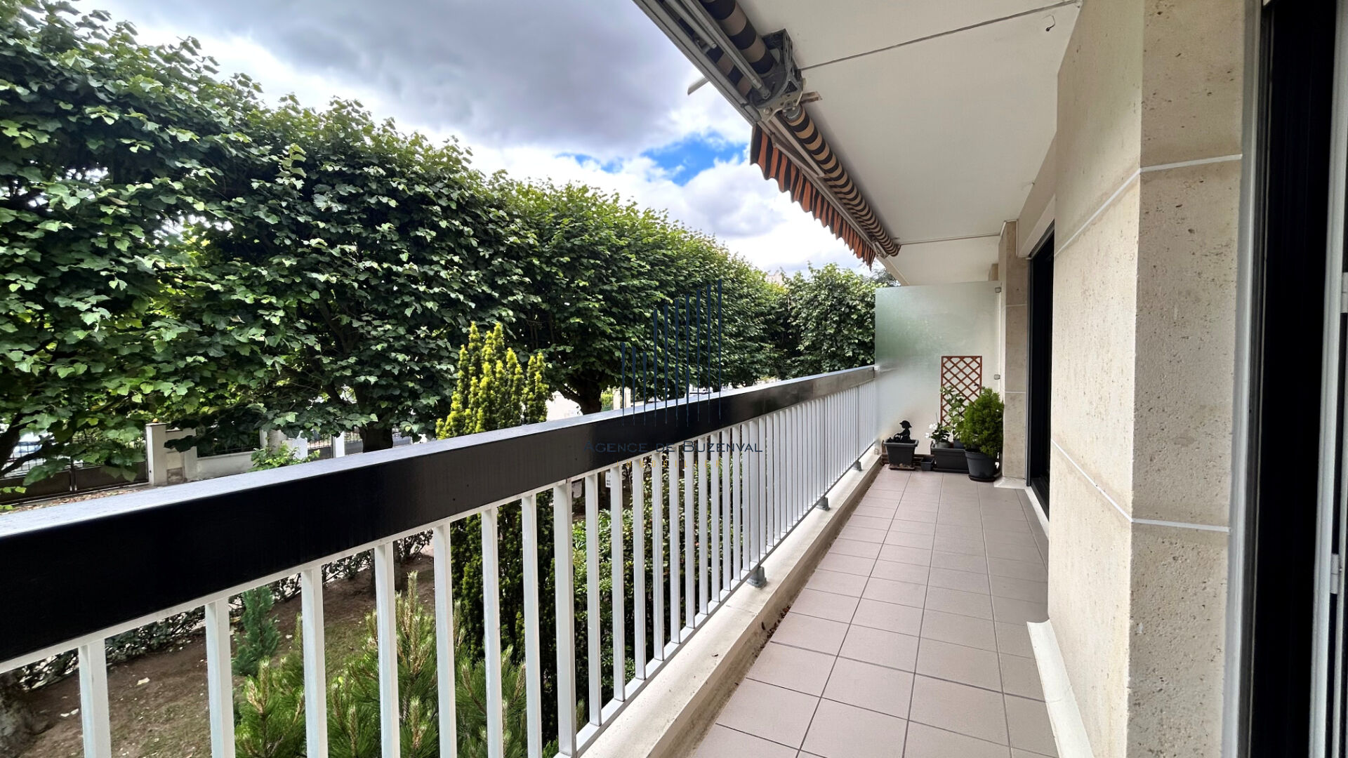 Agence immobilière de BUZENVAL IMMOBILIER Rueil-malmaison