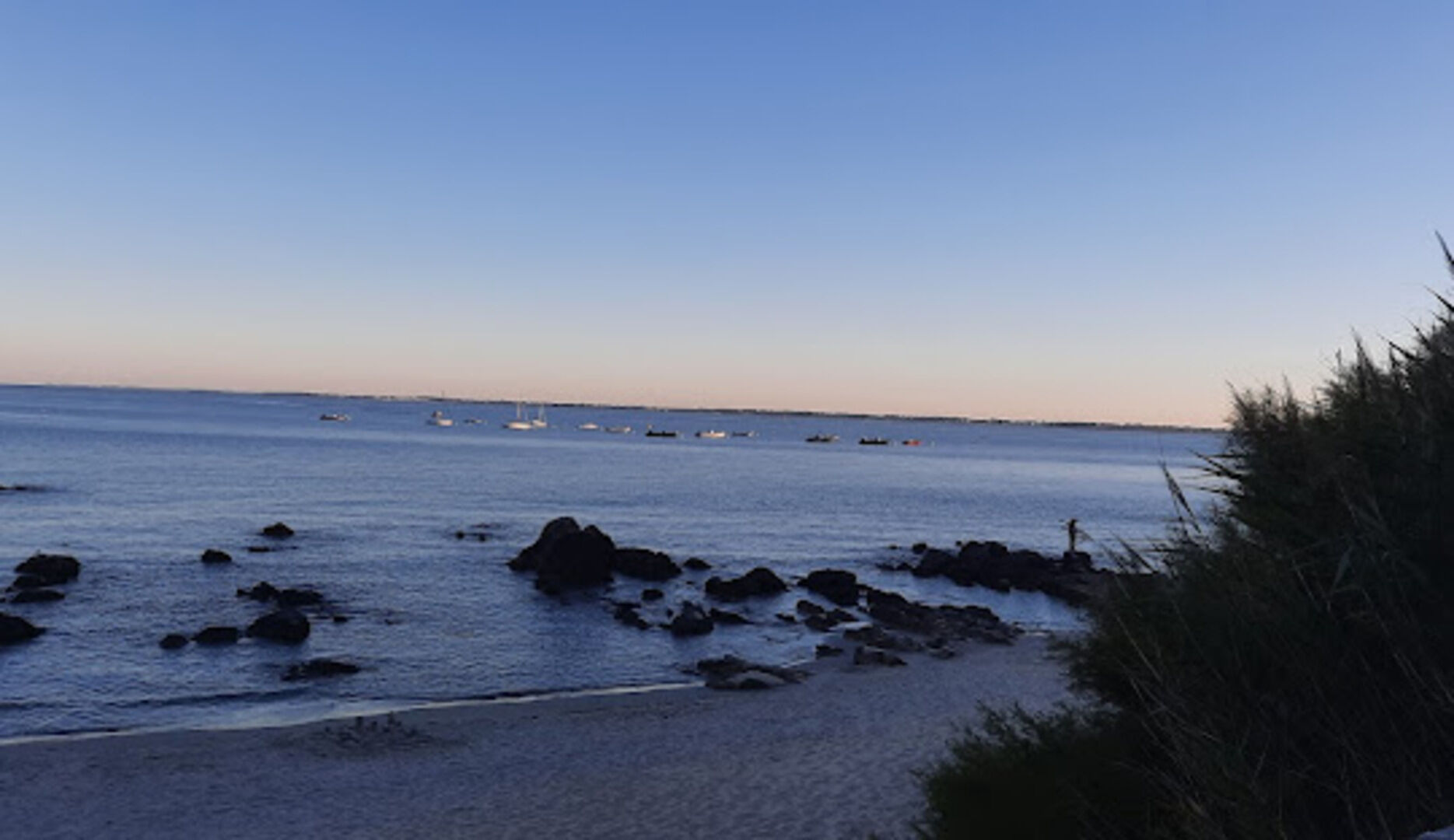 ENTRE DEVELOPPEMENT DURABLE ET PERENNITE  - TERRAIN CONSTRUCTIBLE - CARNAC