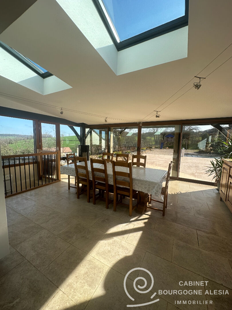 Photo Axe MONTBARD-VENAREY maison antierement restaurée image 6/6