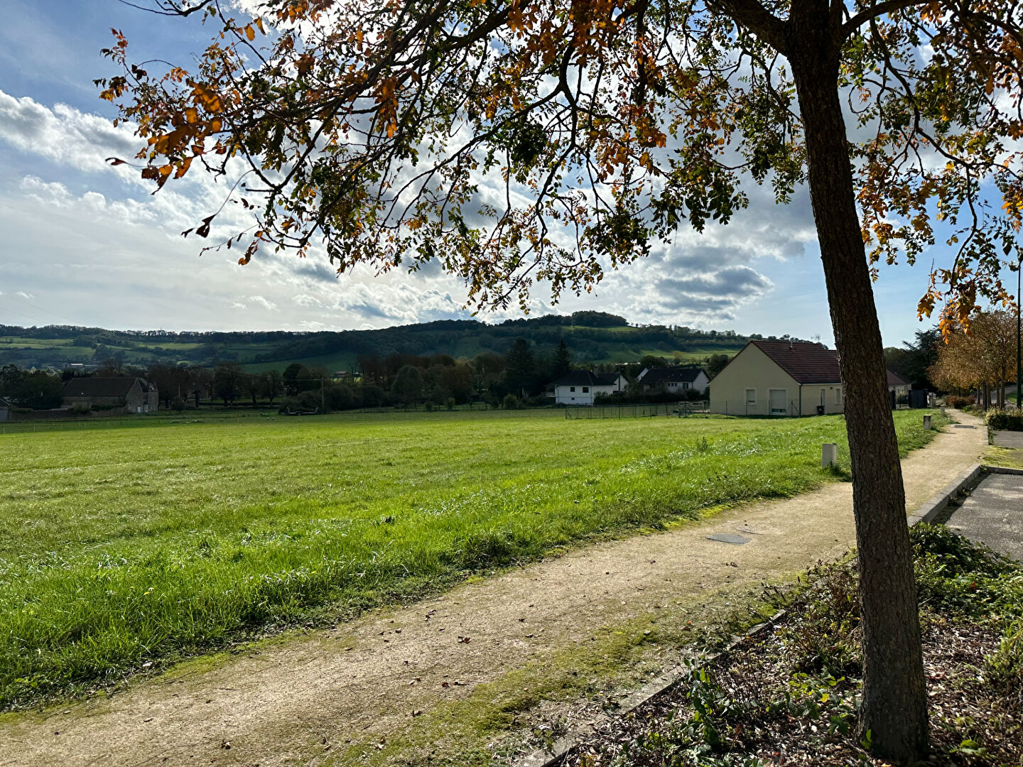 Photo Terrain à Bâtir - Vitteaux 428 m2 image 2/6