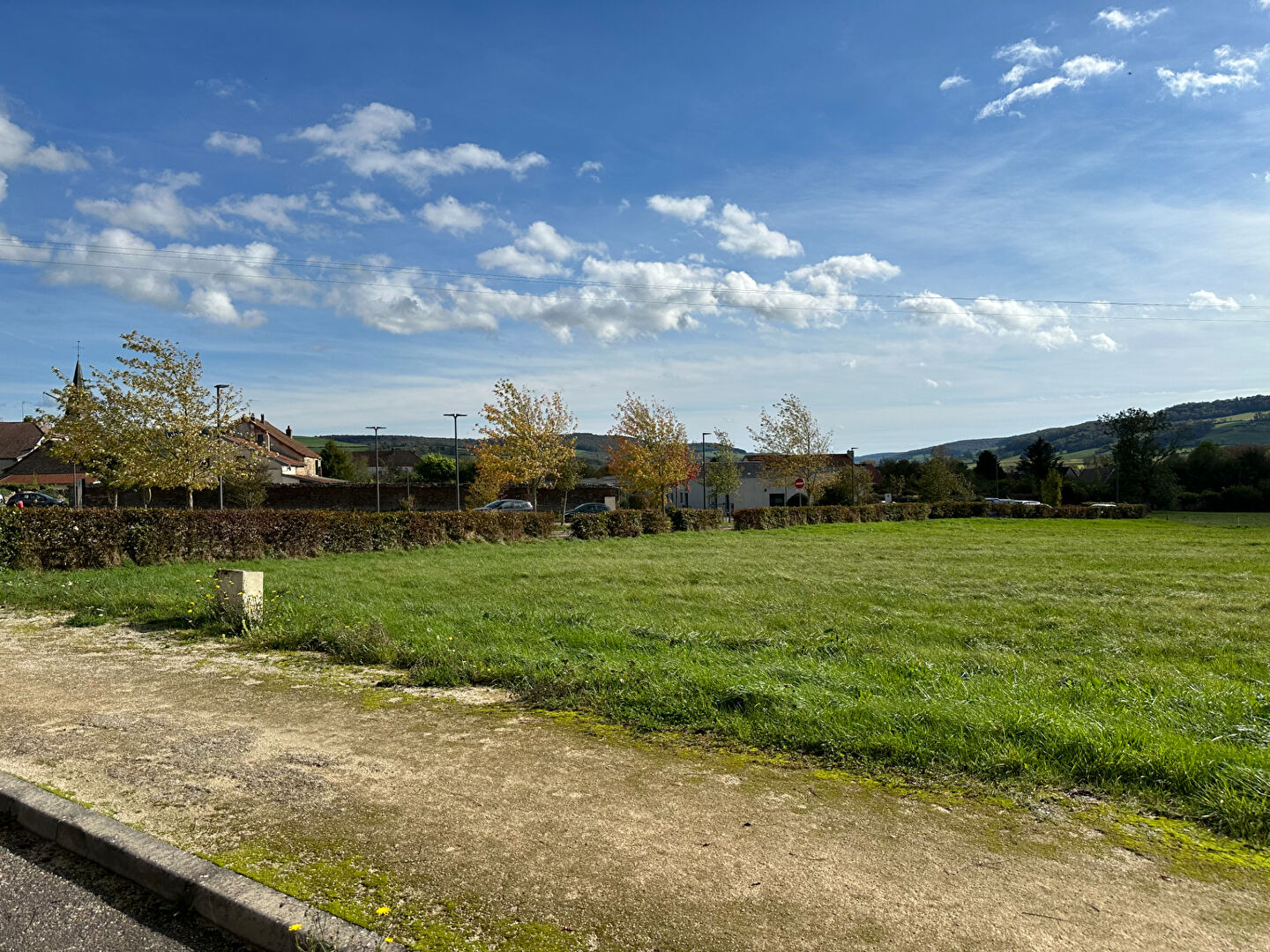 Photo Terrain à Bâtir - Vitteaux 428 m2 image 4/6
