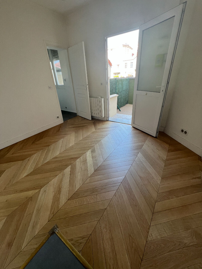 Photo Charmant studio avec terrasse à louer à Bois Colombes Mairie image 2/6