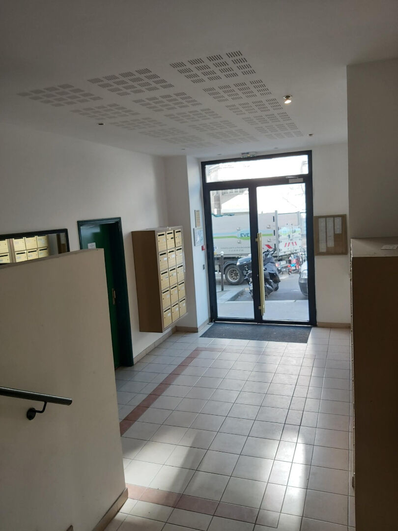 Photo BEAU STUDIO PARIS 19ème image 2/5