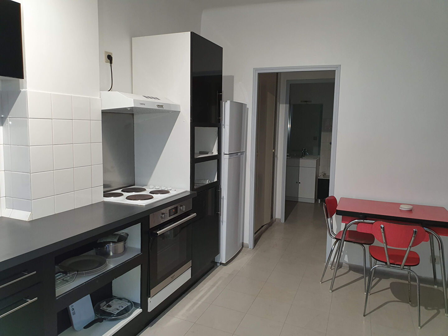 Photo Appartement T2 Lumineux - M°Chartreux, Parfait pour Investisseurs ou pied à terre ! image 3/5