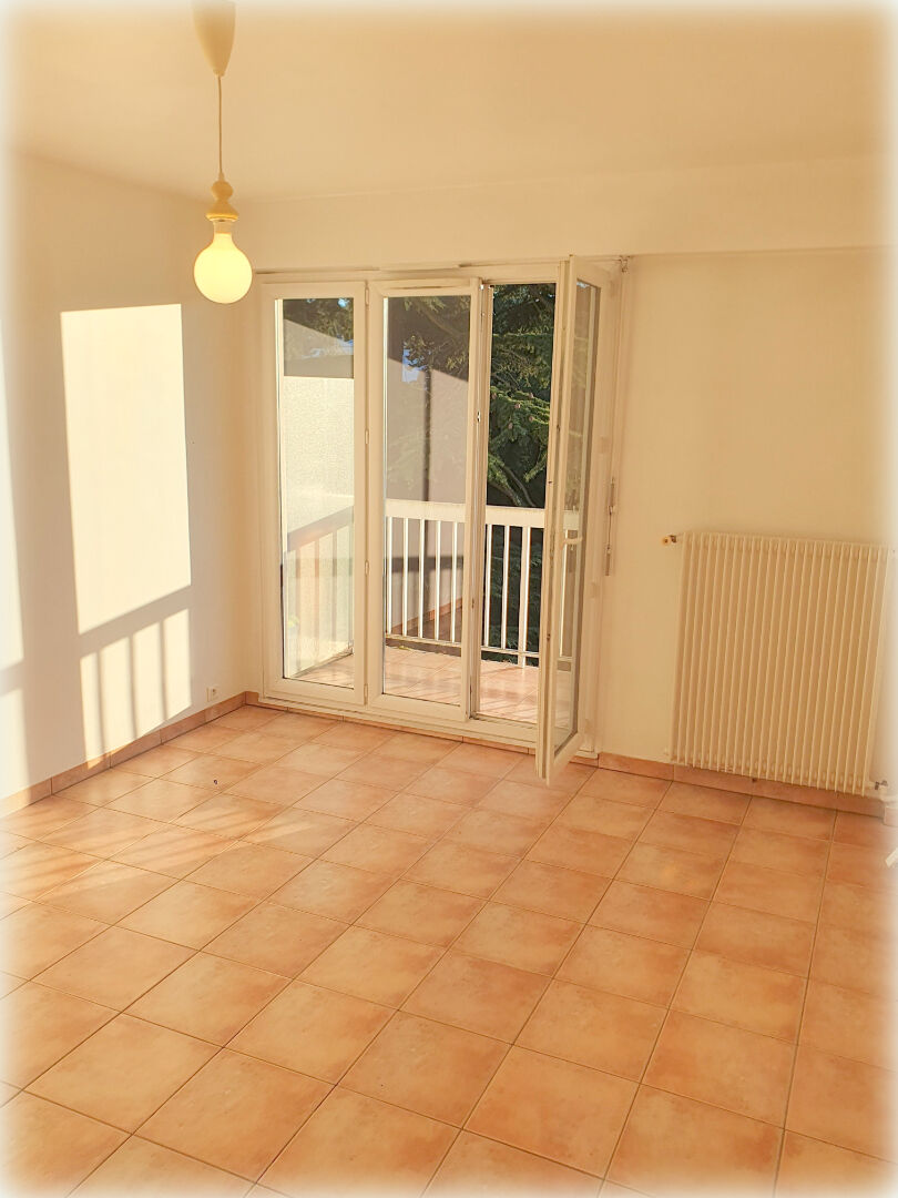 Photo Appartement Le Raincy 1 pièce(s) 23.3 m2 image 3/6