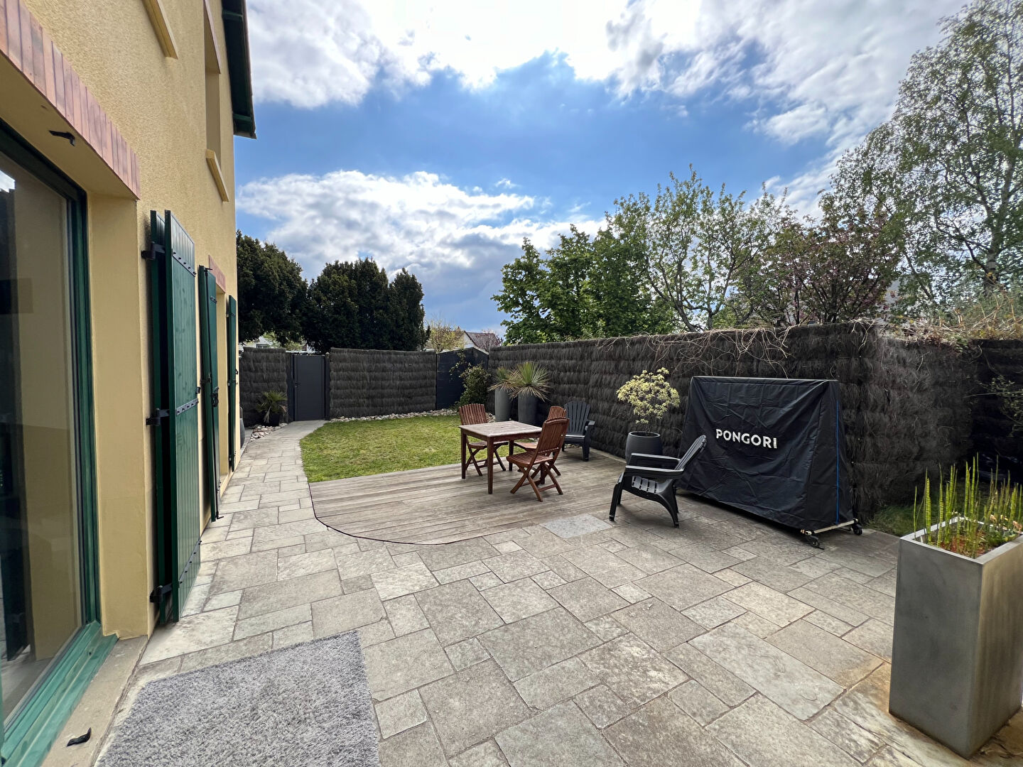 Photo Maison de ville 7 pièces Chartres de Bretagne image 2/6