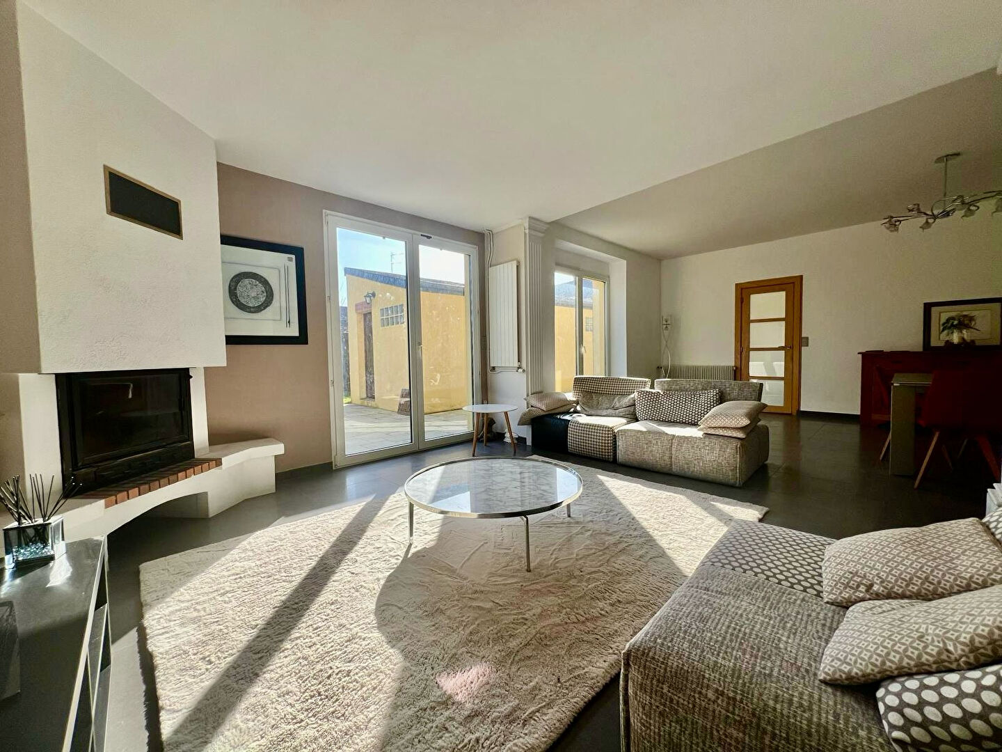 Photo Maison de ville 7 pièces Chartres de Bretagne image 4/6