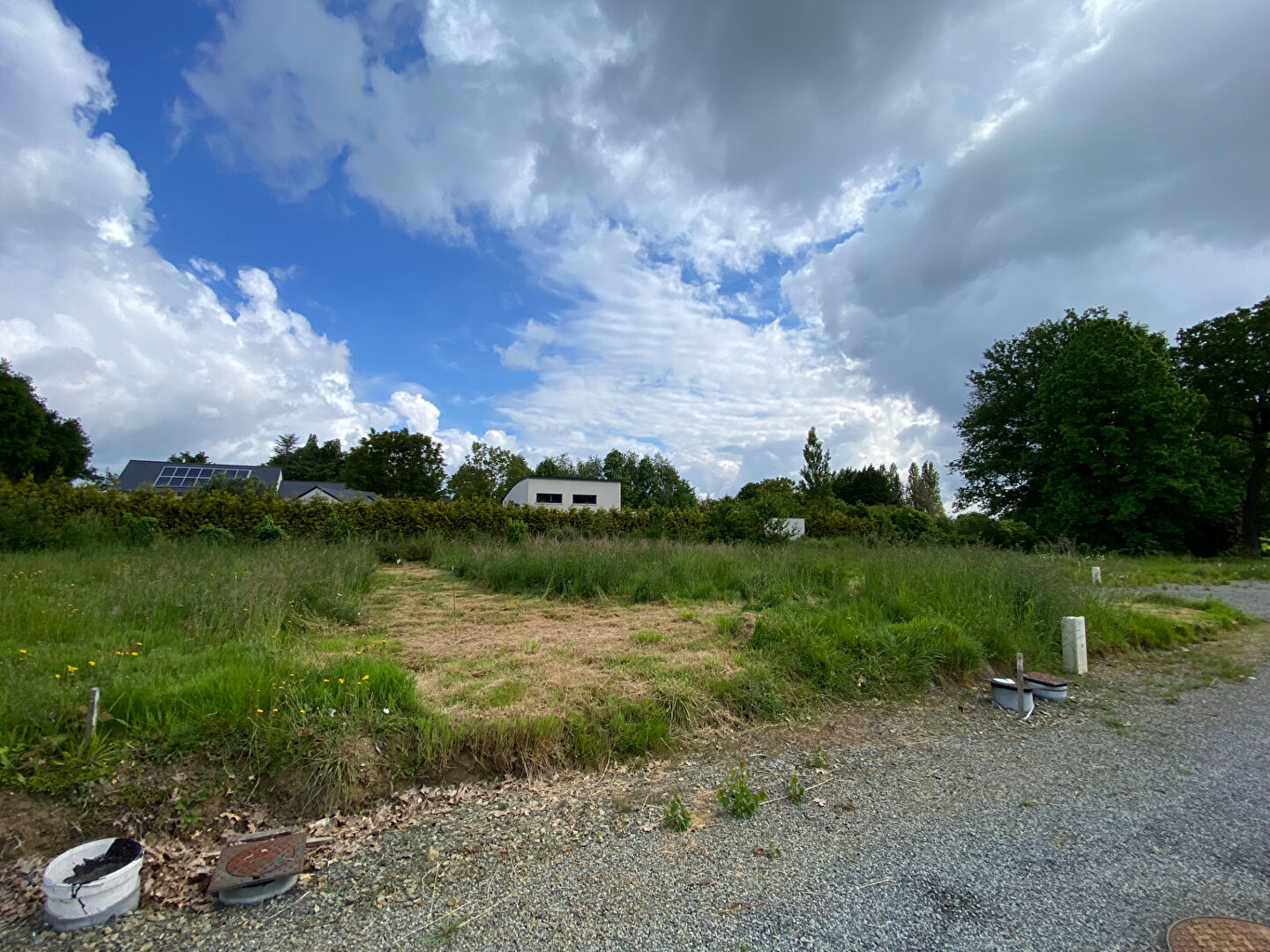 Photo Terrain 450 m2 image 2/2