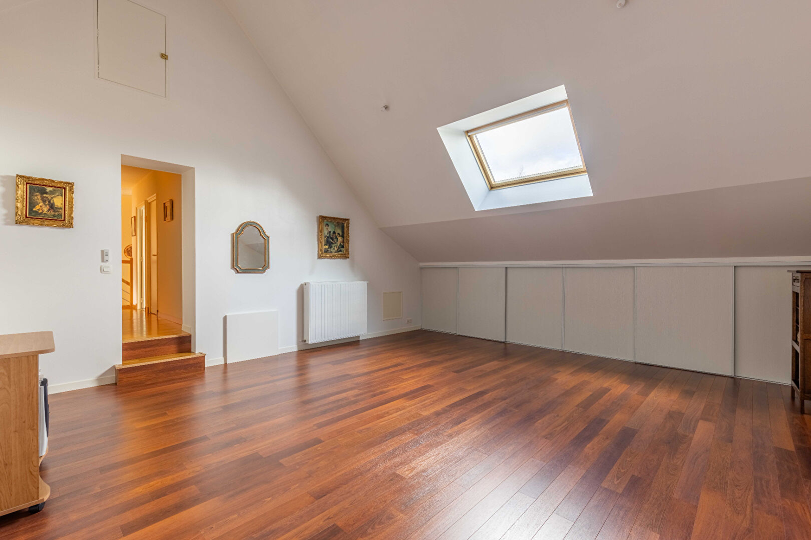 Photo LA MEZIERE - MAISON - 207.9M2 - TERRAIN 662m2 - image 4/6