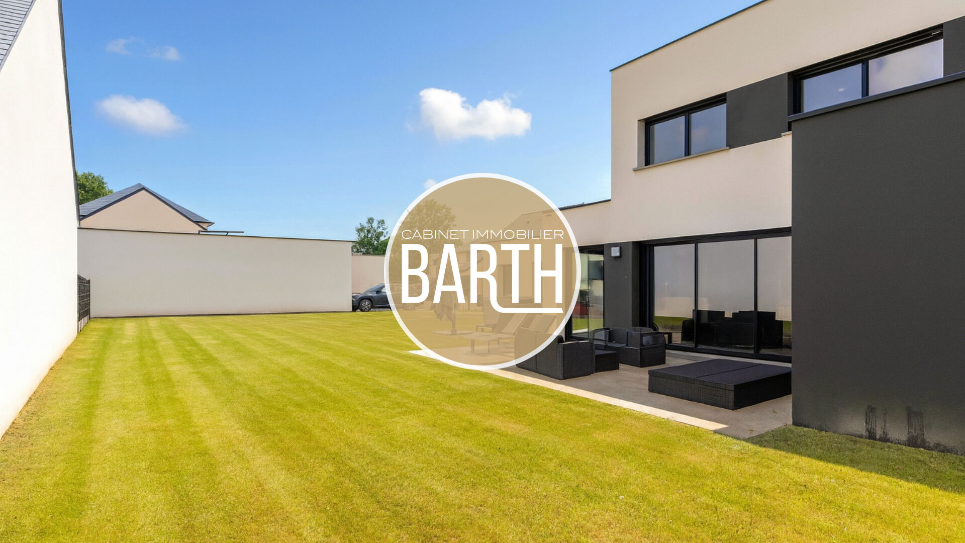 Photo Maison  7 pièce(s) 152 m2 - image 1/6