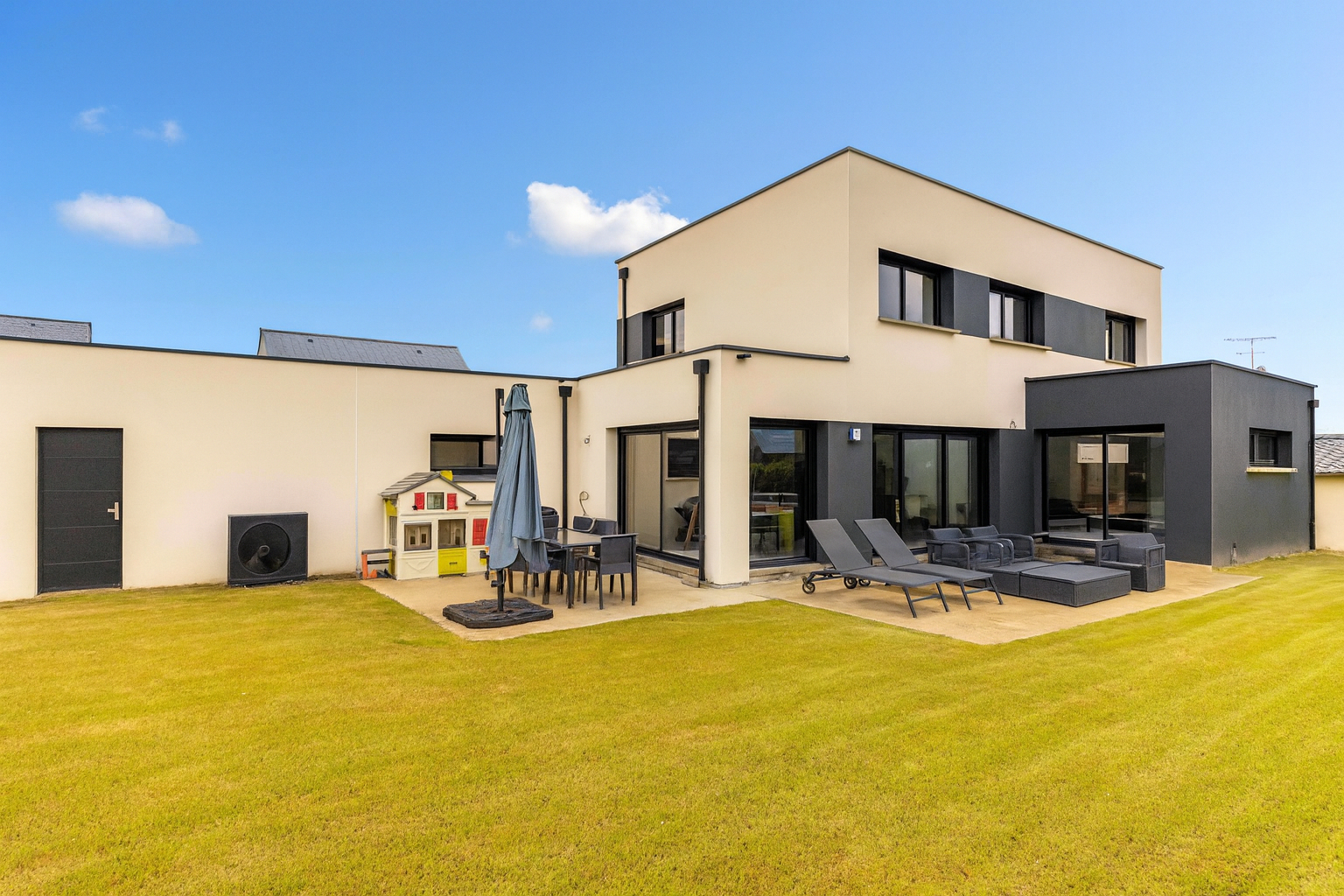 Photo Maison  7 pièce(s) 152 m2 - image 3/6