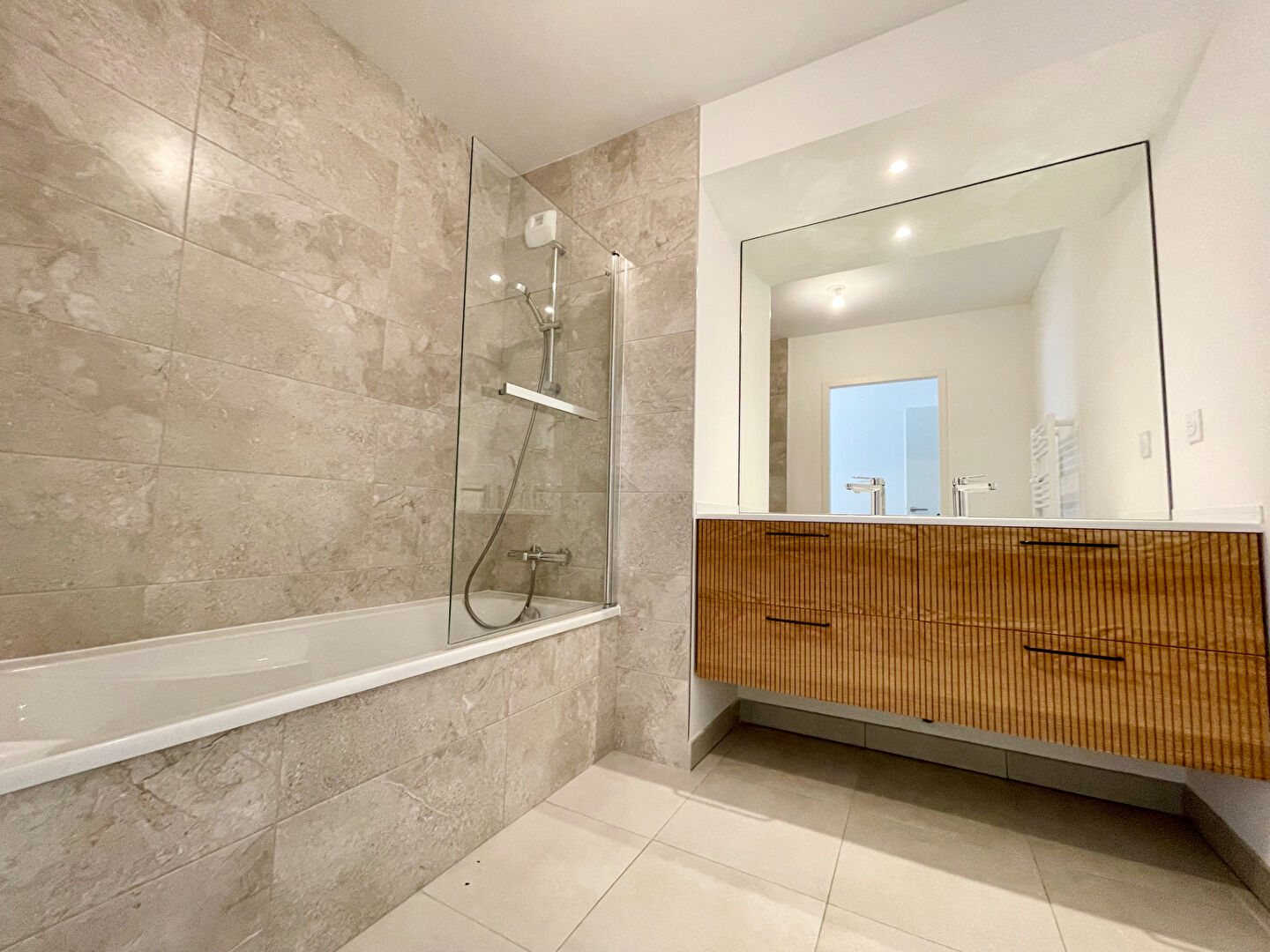 Photo Appartement Rennes 5 pièce(s) 93.69 m2 image 5/6