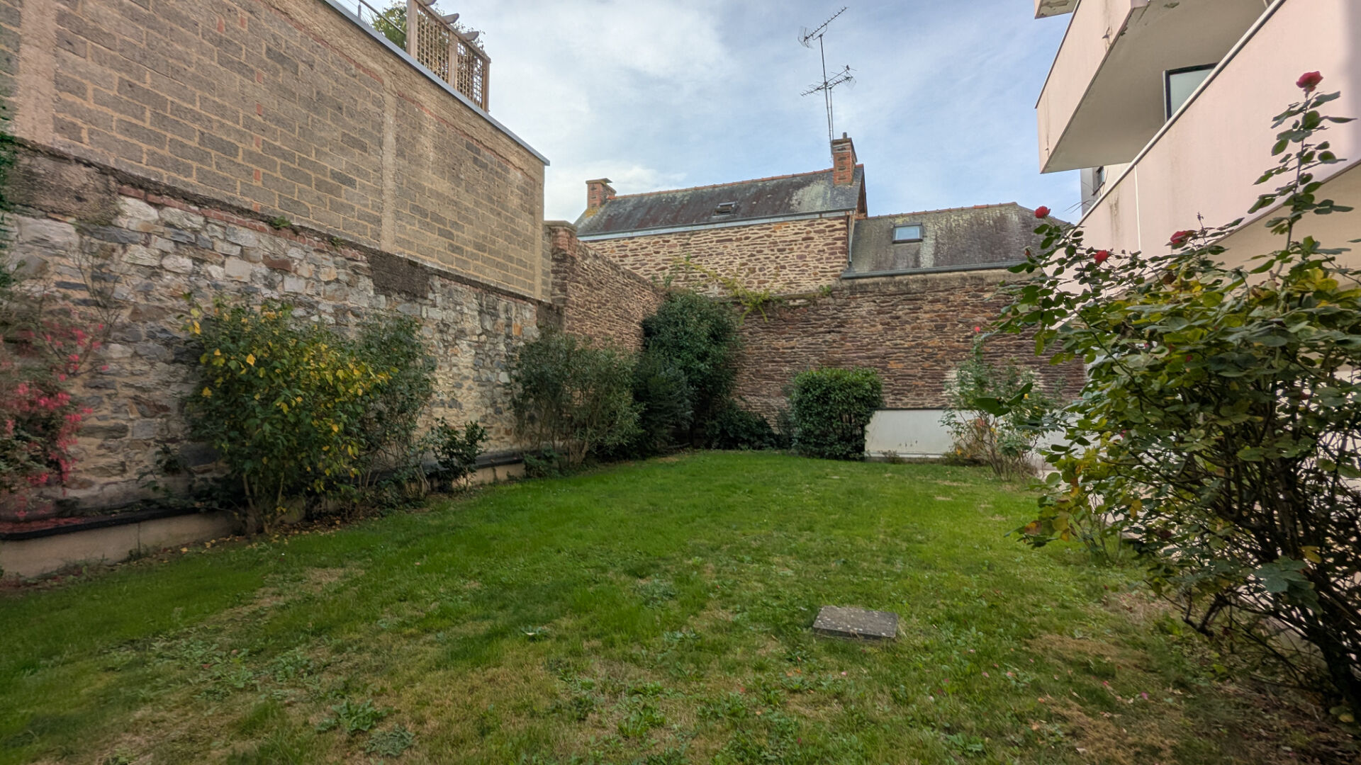 Photo Appartement 3 pièces 71 m2 - ARSENAL REDON image 3/6