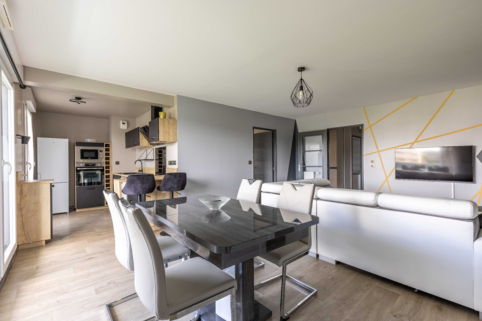 Photo Appartement Chartres De Bretagne 4 pièce(s) 81.20 m2 image 3/6