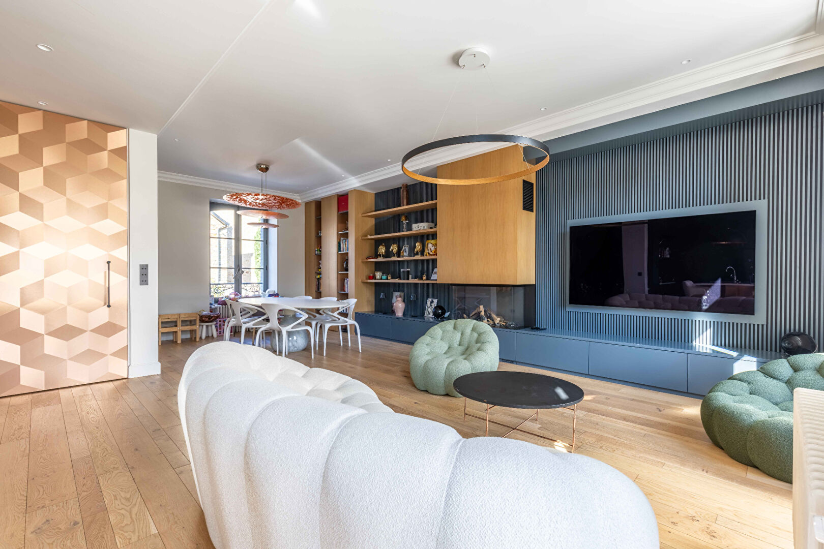 Photo Maison familiale - THABOR -  208.25 m2 - 930m2 terrain constructible image 4/6