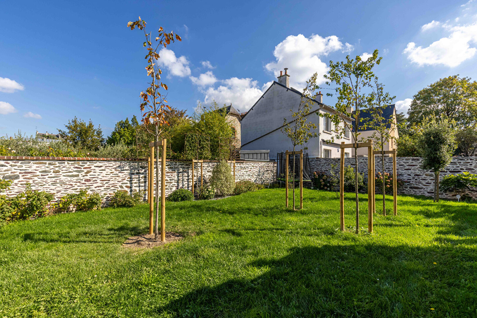 Photo Maison familiale - THABOR -  208.25 m2 - 930m2 terrain constructible image 6/6