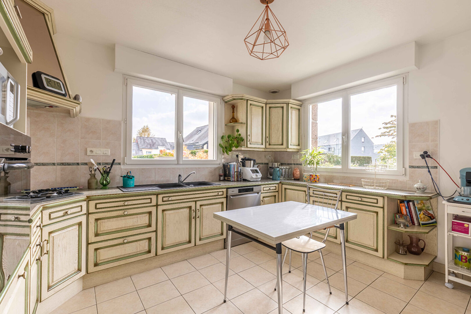 Photo A VENDRE EN EXCLUSIVITÉ CHEZ CABINET BARTH IMMOBILIER JANZÉ - MAISON 143 M² - 4 CHAMBRES -  100 M² DE SOUS SOL - JARDIN - JANZÉ image 5/6