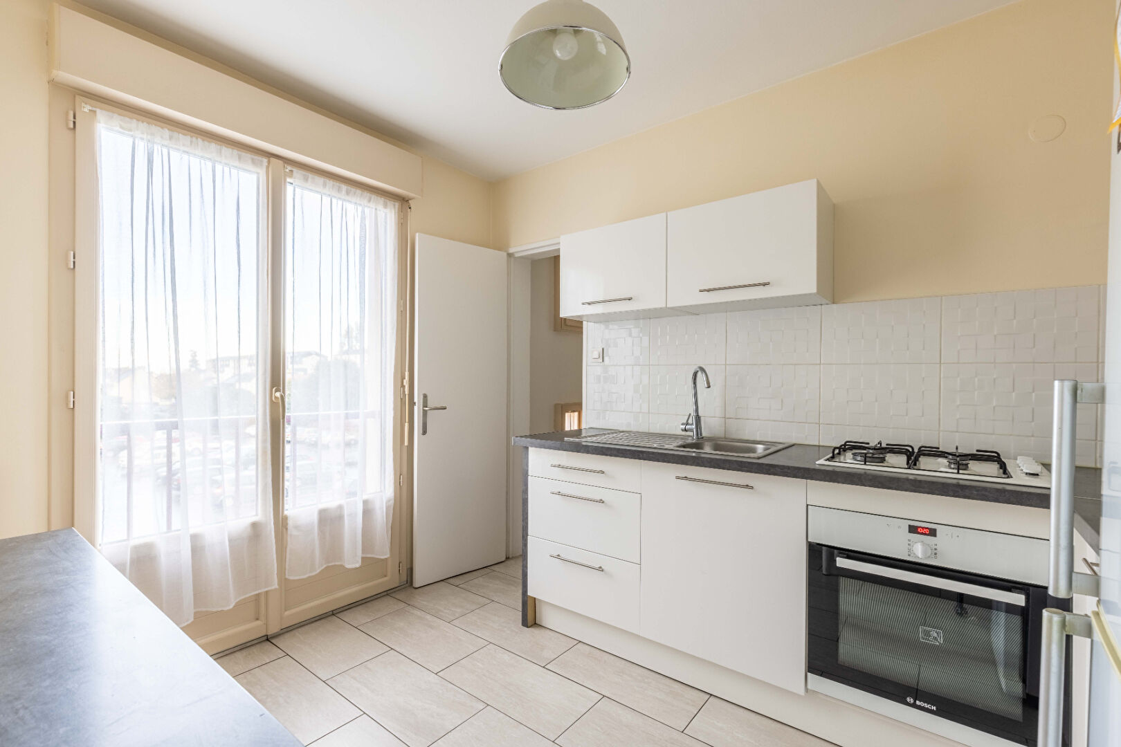 Photo Appartement 4 pièces - Sainte-Thérèse - Grand balcon image 6/6