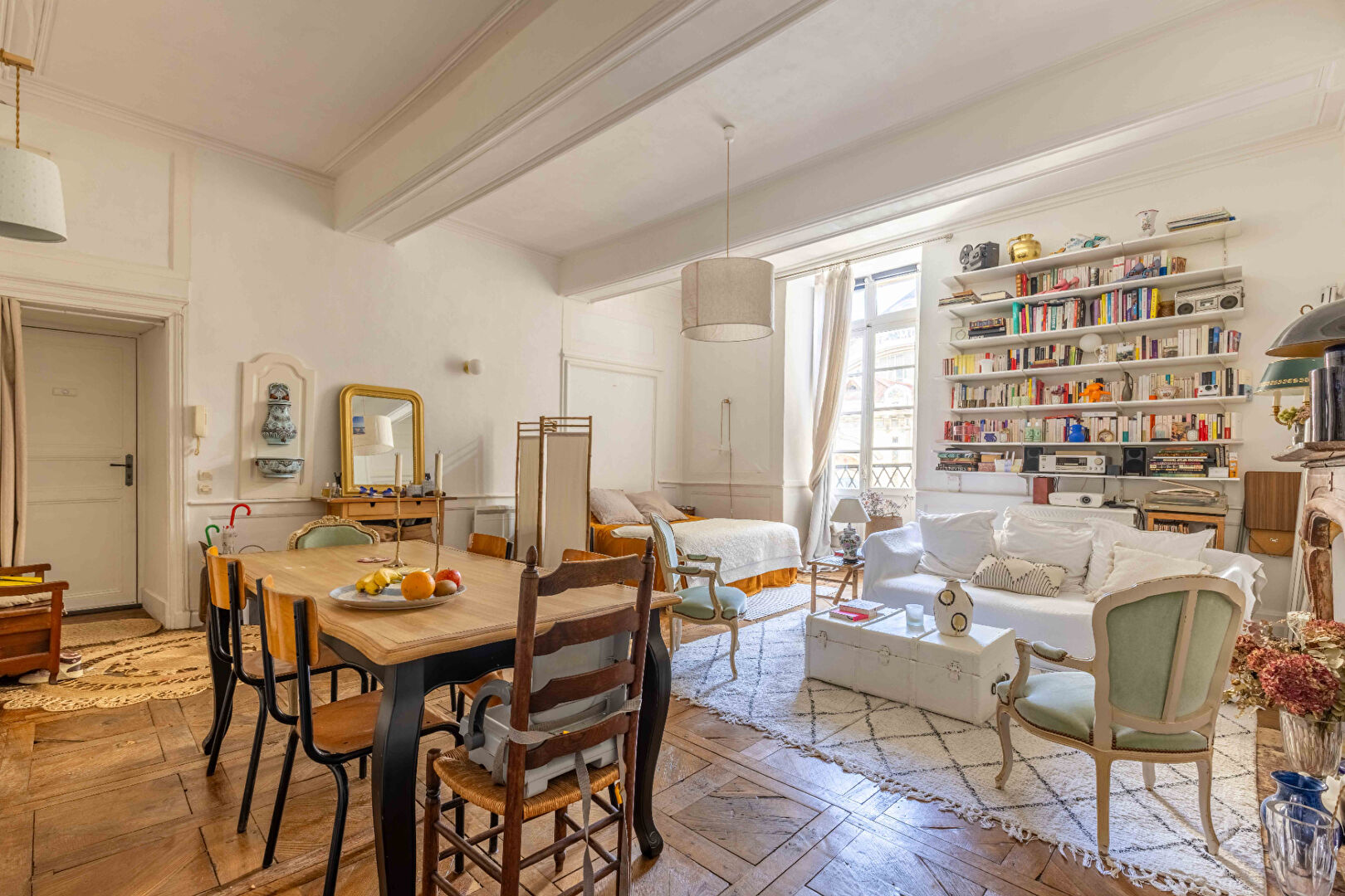 Photo Appartement hyper-centre - grand 2 pièces - 58.38 m2 image 2/6