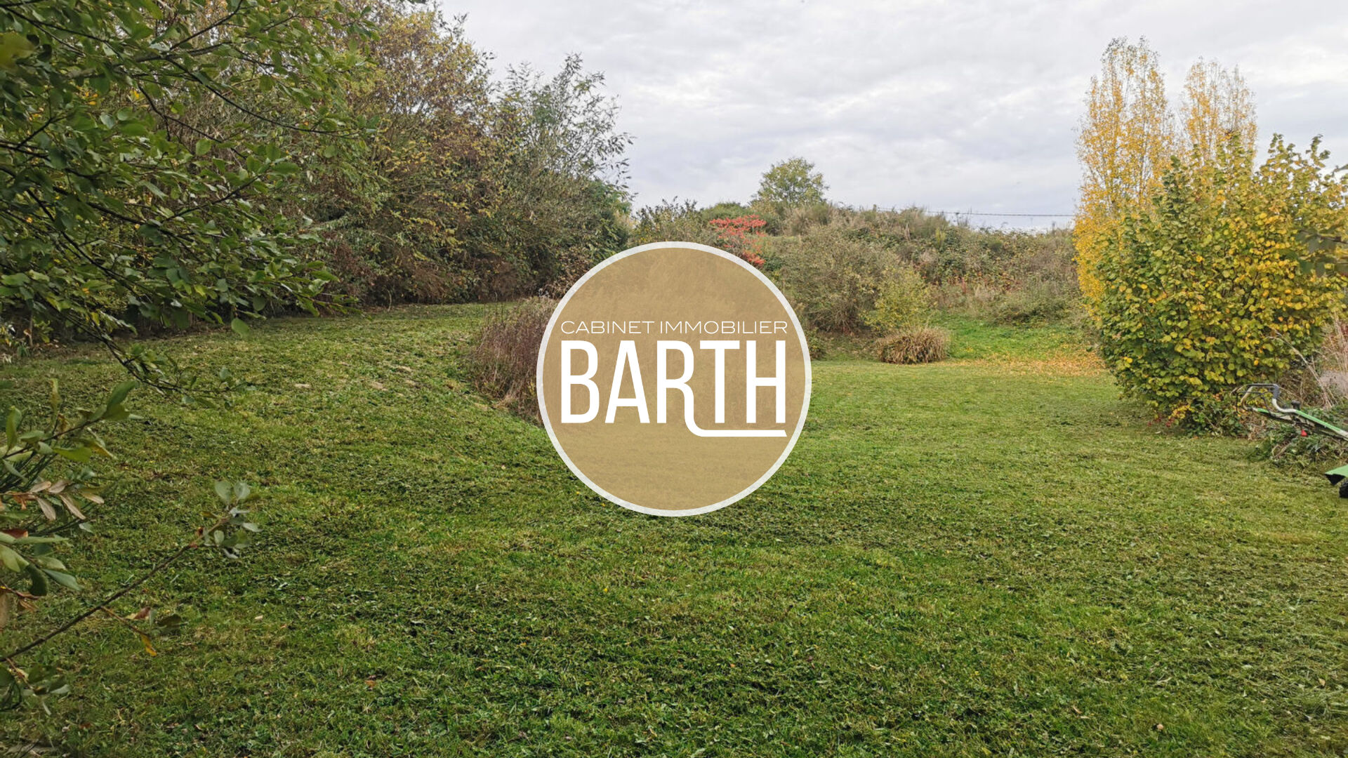 Terrain à bâtir de 5400m²