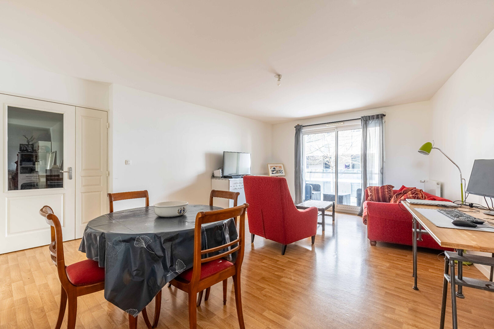 Photo Appartement  4 pièce(s) image 1/6