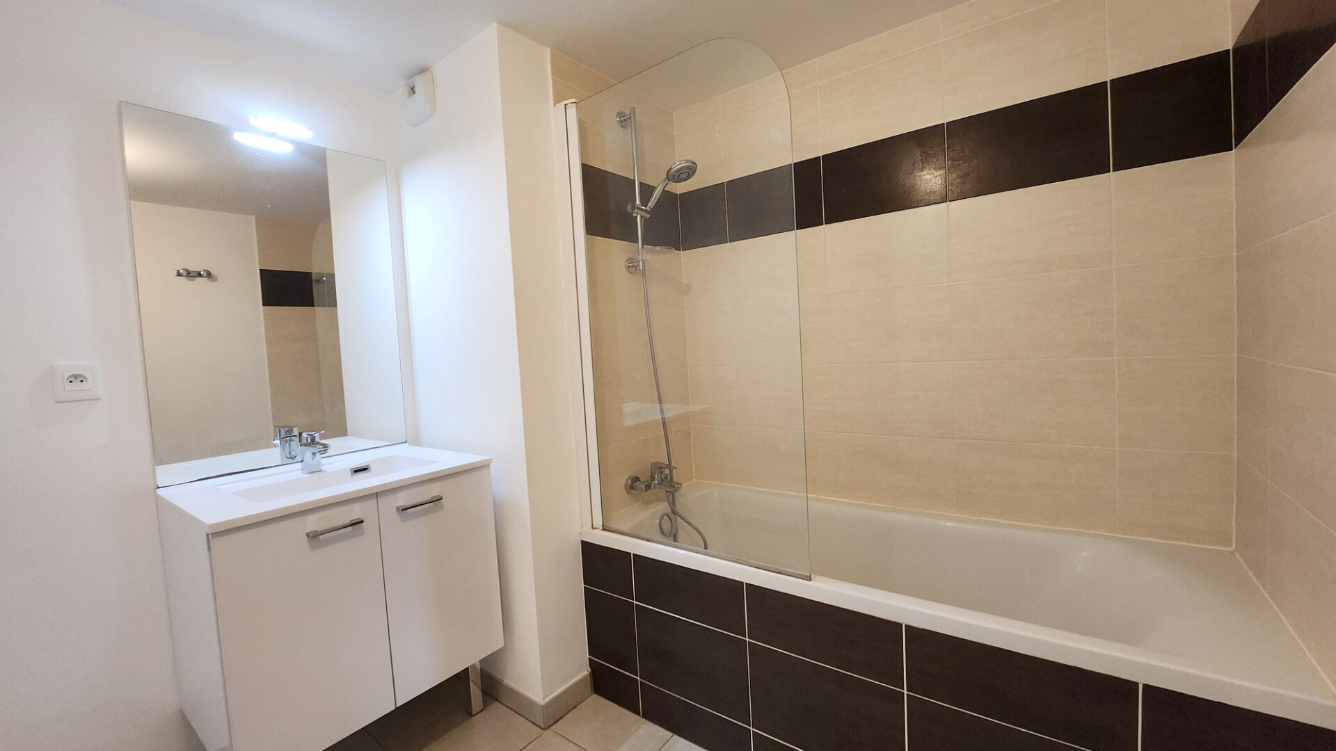 Photo Appartement - T3 - 66.50m² - ALPHONSE GUERIN image 4/4