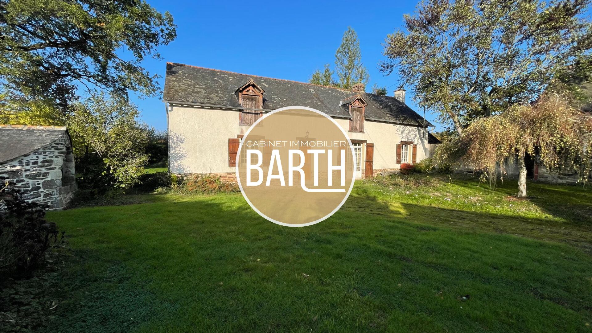 Propriété agricole - Gros potentiel - 3 bâtisses & dépendances