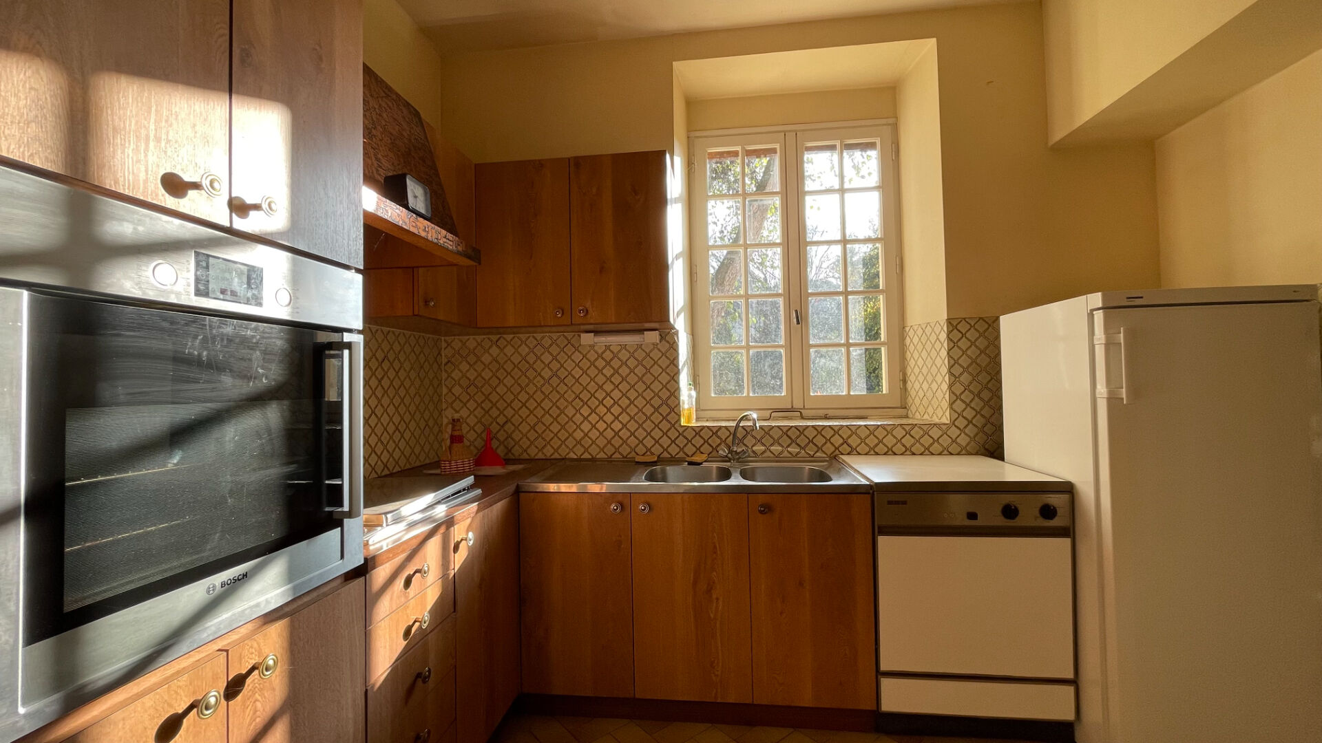 Photo Propriété agricole - Gros potentiel - 3 bâtisses & dépendances image 5/6