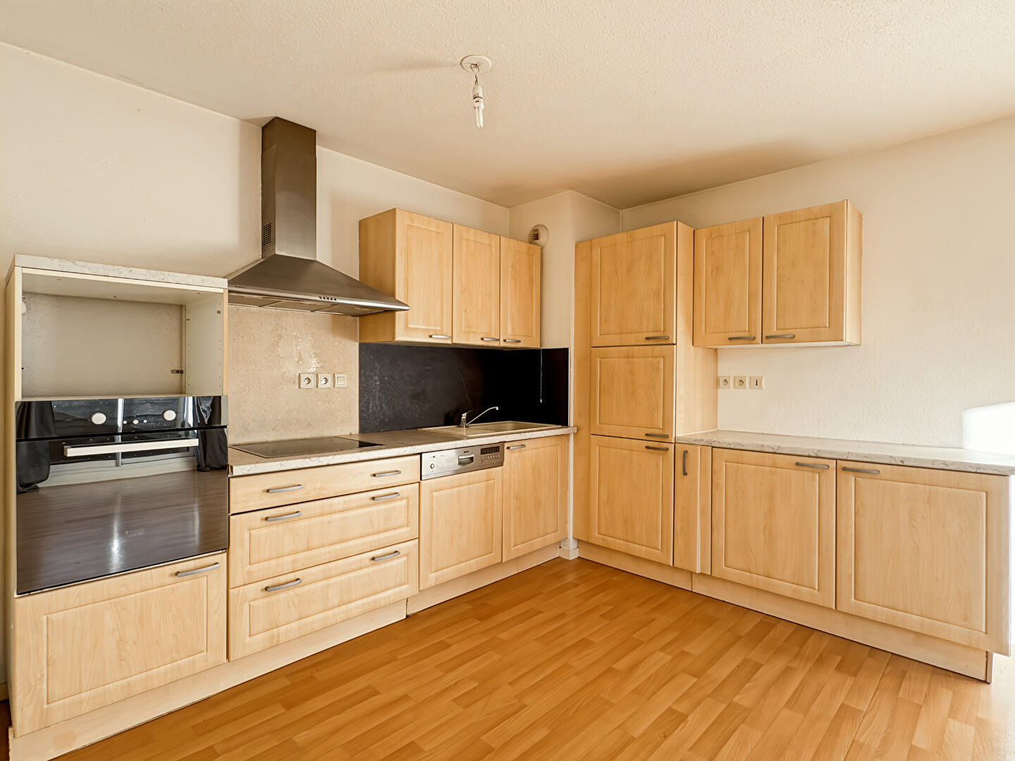 Photo EXCLUSIVITE - APPARTEMENT T2 - GARAGE - PARKING - BALCONBREAL-SOUS-MONTFORT image 5/6