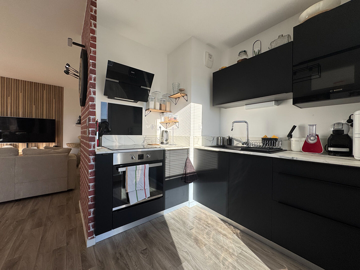 Photo A VENDRE CHEZ CABINET BARTH IMMOBILIER VERN SUR SEICHE ! APPARTEMENT T2  - BALCON VUE DÉGAGÉE - BOURGBARRE image 5/6