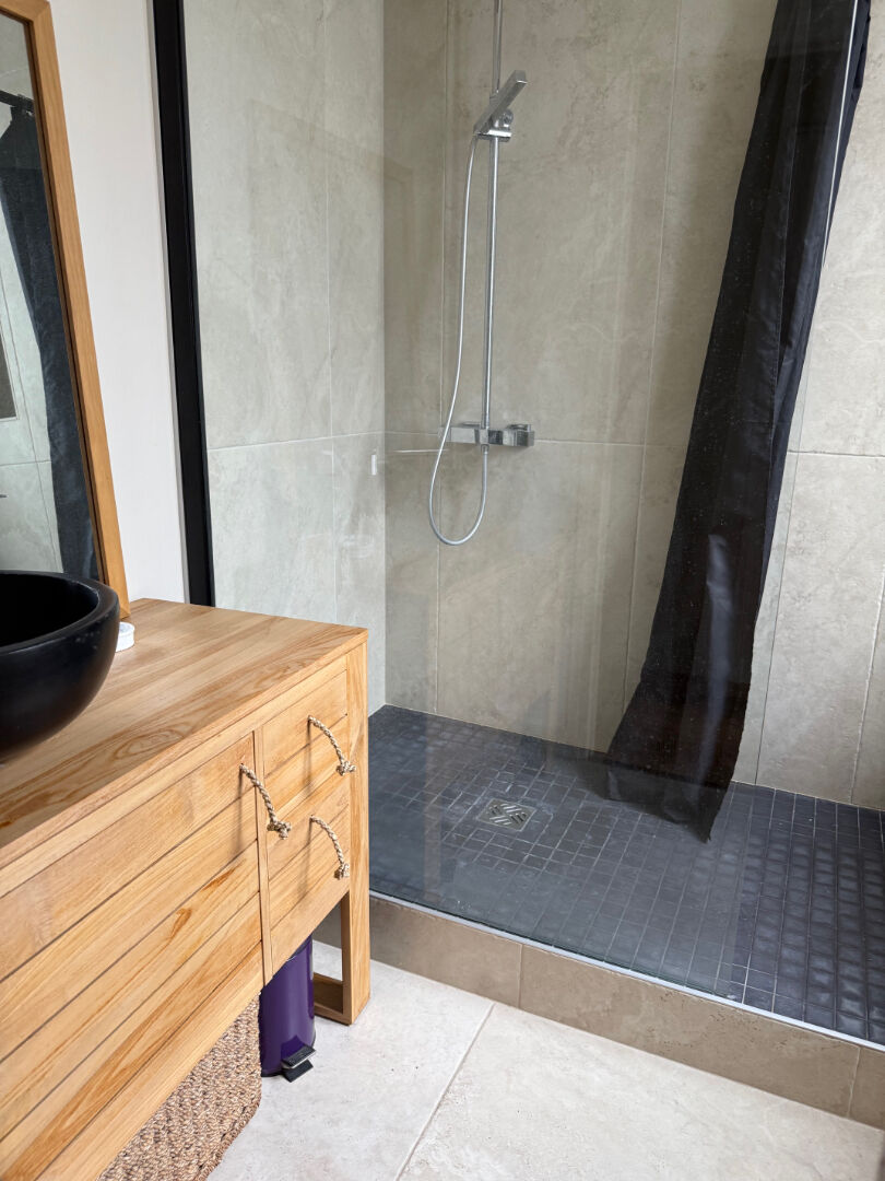 Photo Appartement  3 pièce(s) 83 m2 avec balcon image 6/6