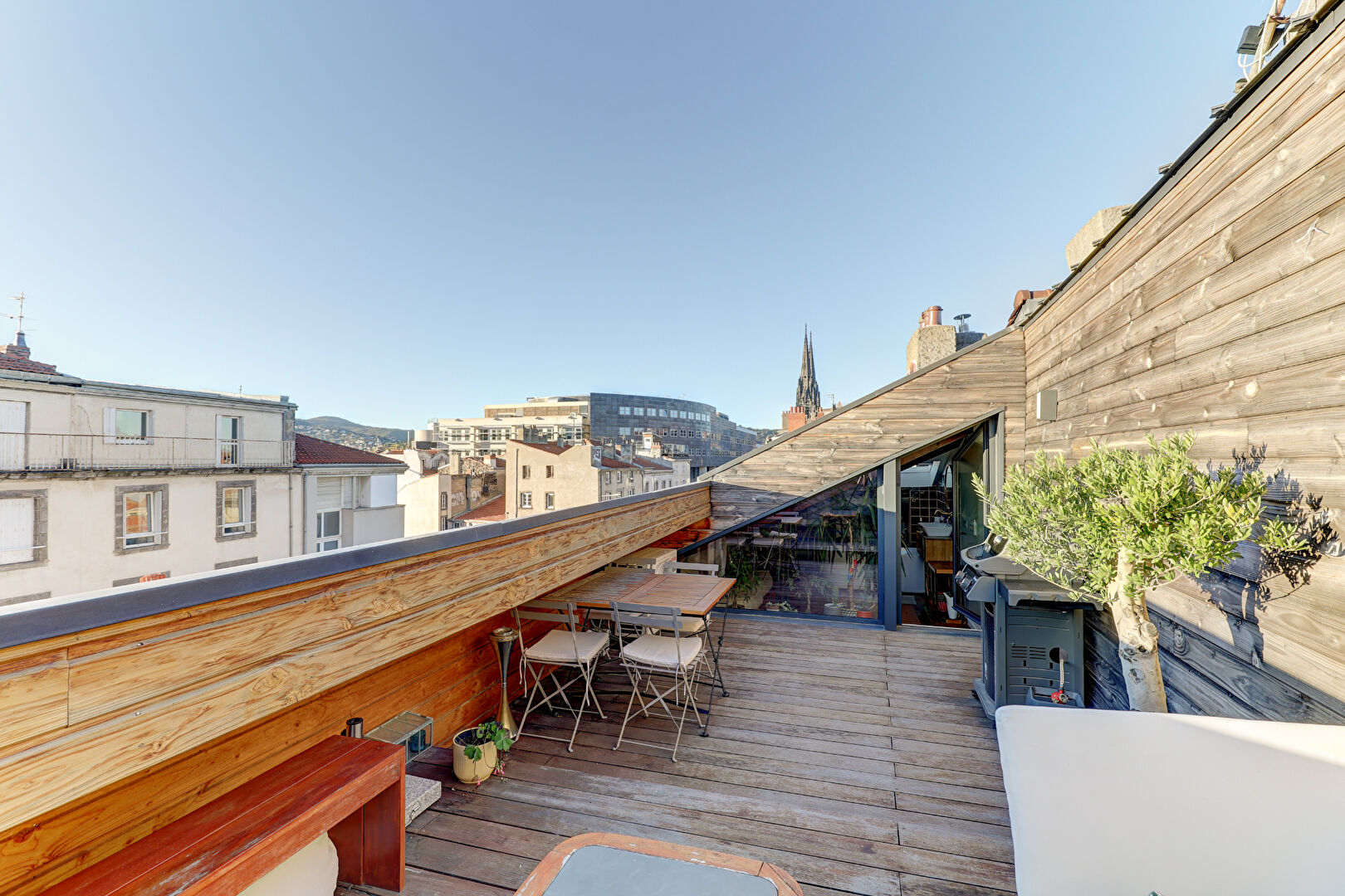 Agence immobilière de CABINET BOUCOMONT Clermont-ferrand - CABINET BOUCOMONT