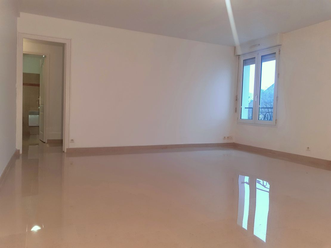 Photo Appartement Le Raincy 3 pièce(s) image 2/6