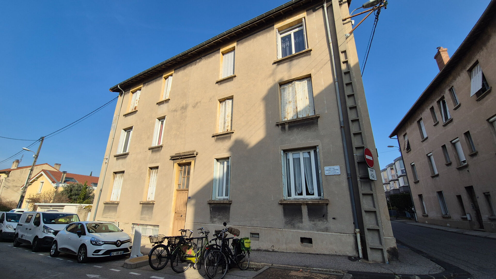 Garage - Valence 34.24 m2