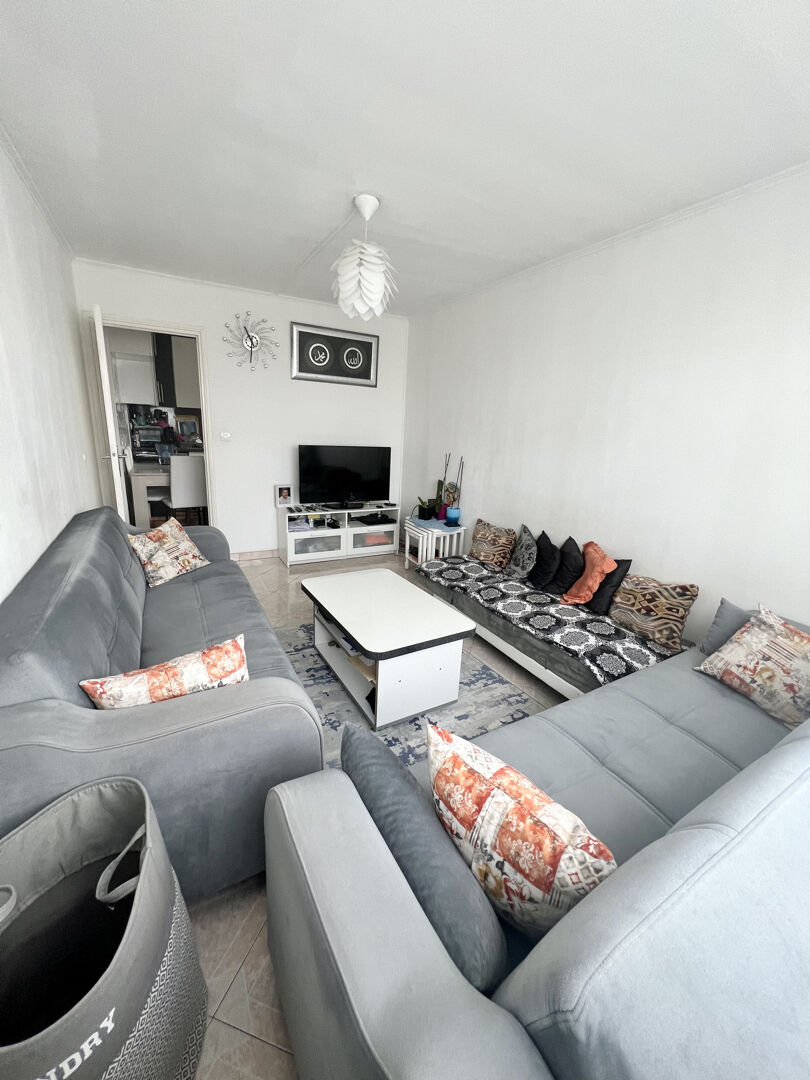 Photo 139 000  - APPARTEMENT 3 PIECES - 57 m2 - PIERREFITTE SUR SEINE image 1/6