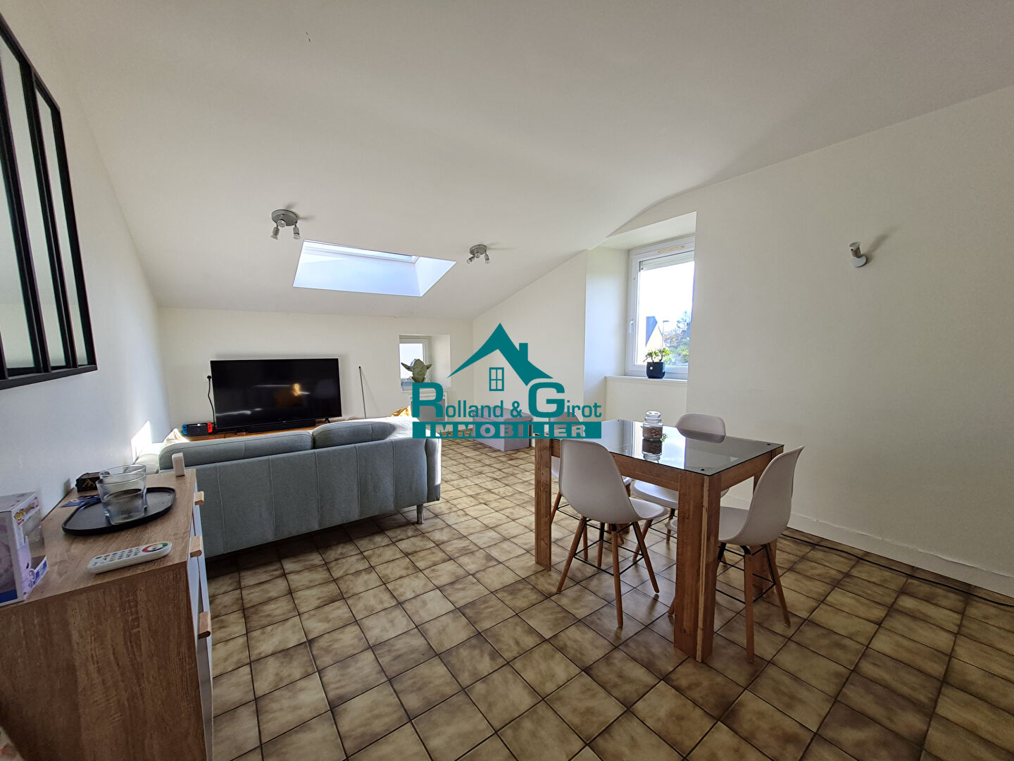 Appartement 2 pièces - ERCÉ-PRÈS-LIFFRÉ